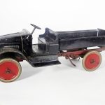 1920s Buddy ‘L’ #201 ratchet dump truck, Estimate $200-$400